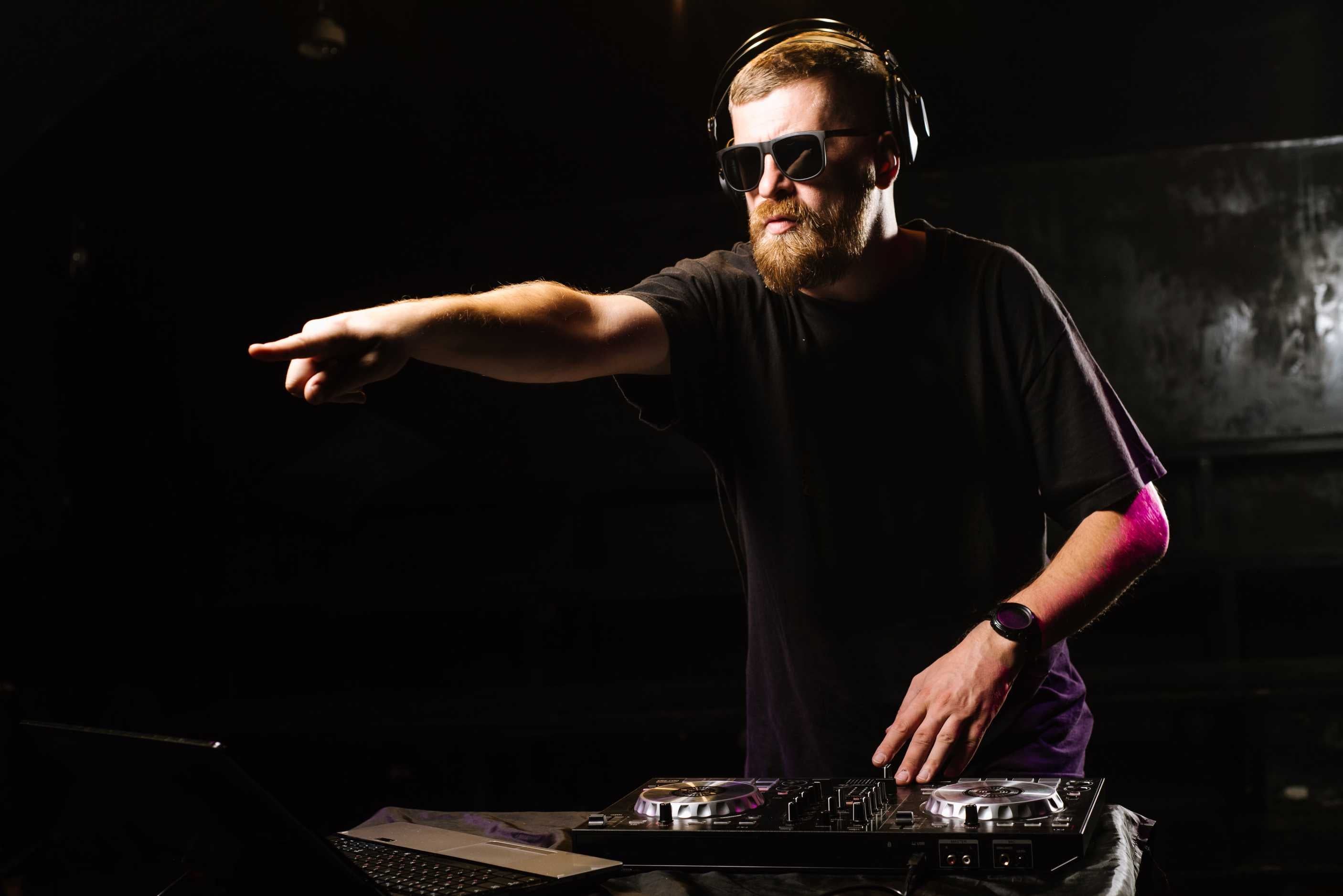 Dj Performans – Partify